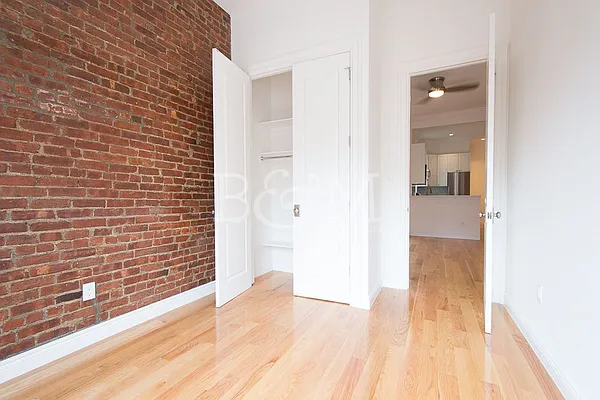 Rented by Brick&Mortar | media 47