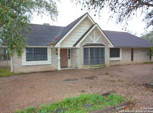 422 Cottonwood St, Kenedy, TX 78119