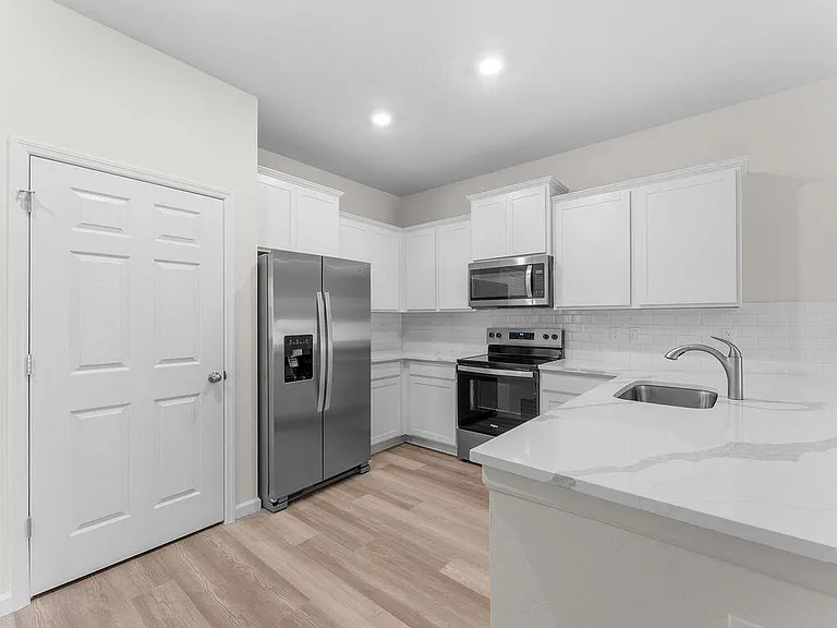 8947 Orchid Reserve Cir — Photo 6