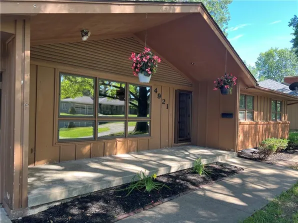 4921 S Willis Ave, Independence, MO 64055