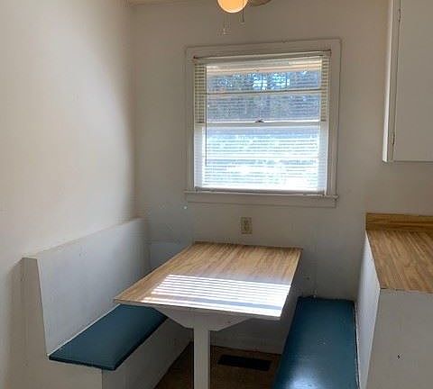 2nd image of 416 University Dr