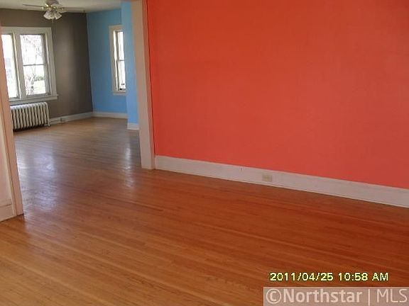 2nd image of 418 Newton Ave N