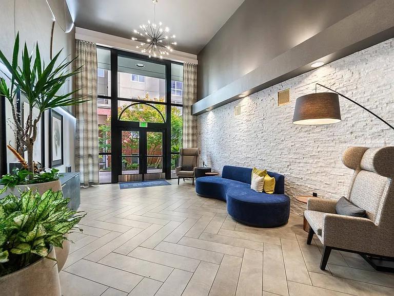 BellevuePark_amenity_lobby (1)