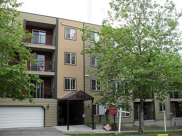 1st image of 840 NE 125th St APT 213