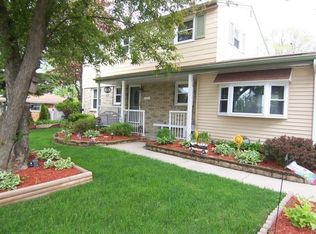 7920 N 55th St, Milwaukee, WI 53223