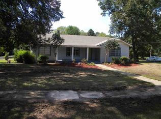 311 Spring St, Taylorsville, MS 39168