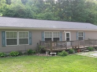 537 Knotts Run Rd, Ripley, WV 25271