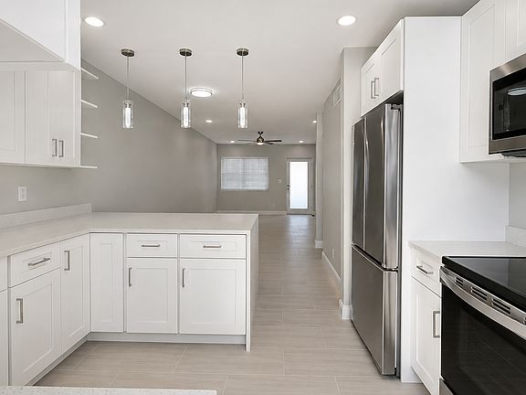 3rd image of 600 Layne Blvd APT 108