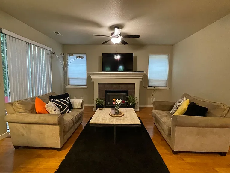 14037 SW Walnut Creek Way — Photo 3