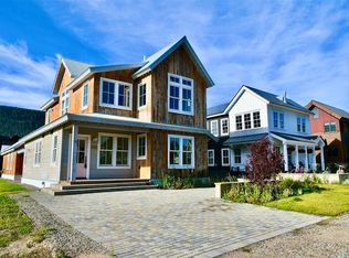 516 Teocalli Ave, Crested Butte, CO 81224