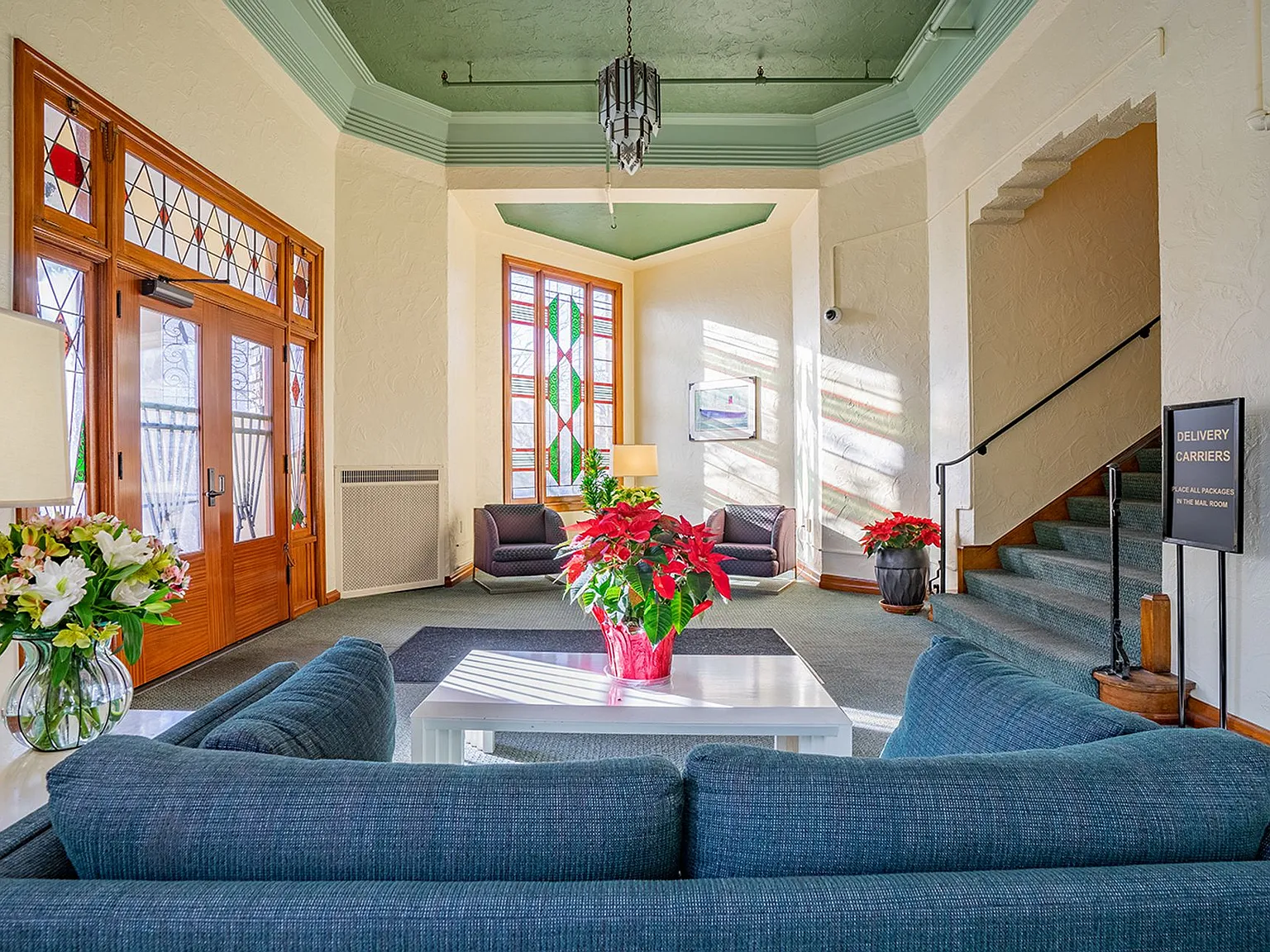 Franconia Apartments — Photo 3