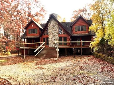 543 Oak Ridge Rd, Oak Ridge, NJ, 07438