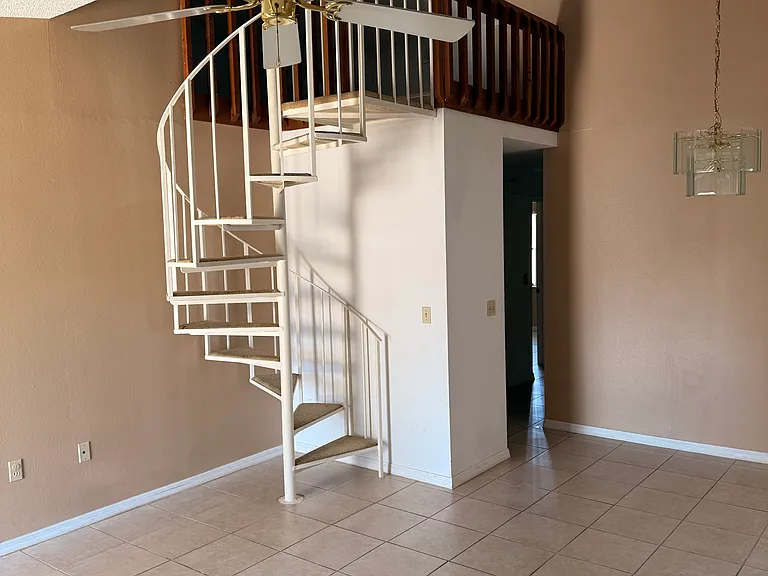 6333 Conductor Ct — Photo 12