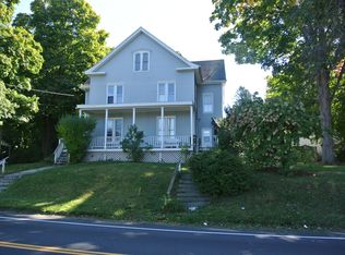 30 Greenwood Ave, Bethel, CT 06801