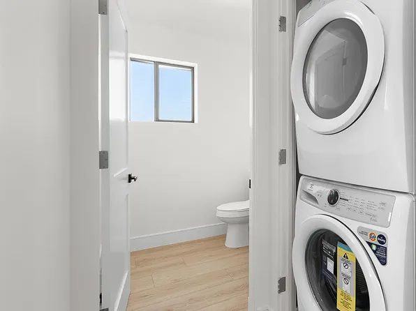 4663 1/2 Pickford St #1/2, Los Angeles, CA 90019