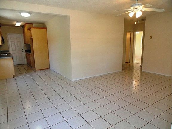 3rd image of 1624 NW 2nd Ave
