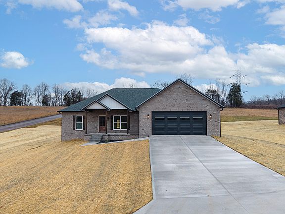 3rd image of 111 Gilmore Dr