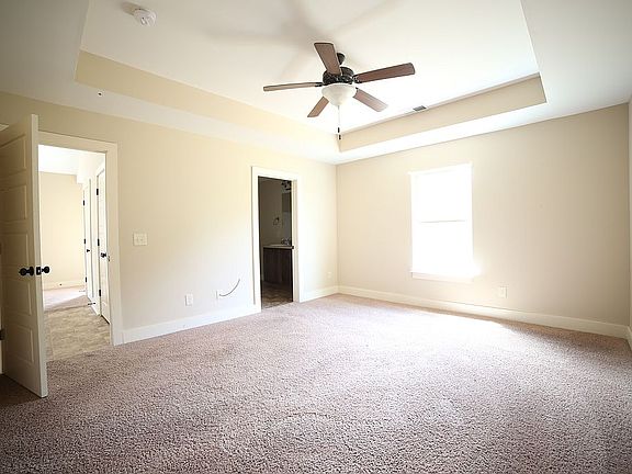 5th image of 824 Kent Dr