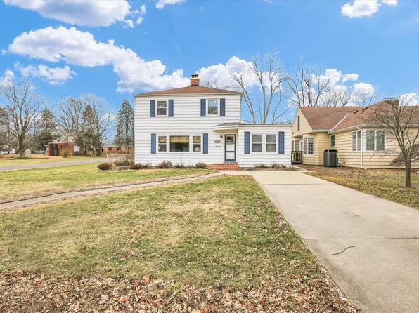 1401 W Healey St, Champaign, IL 61821