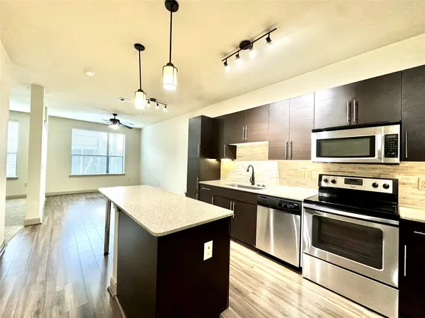 3788 Richmond Ave, Houston, TX