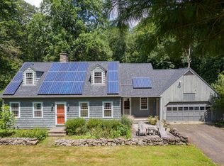 181 Dunk Rock Rd, Guilford, CT 06437