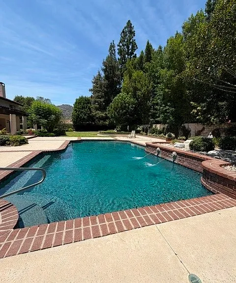 22231 Romar St — Photo 6
