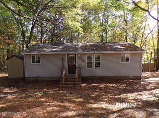 124 Walnut St, Dingmans Ferry, PA 18328