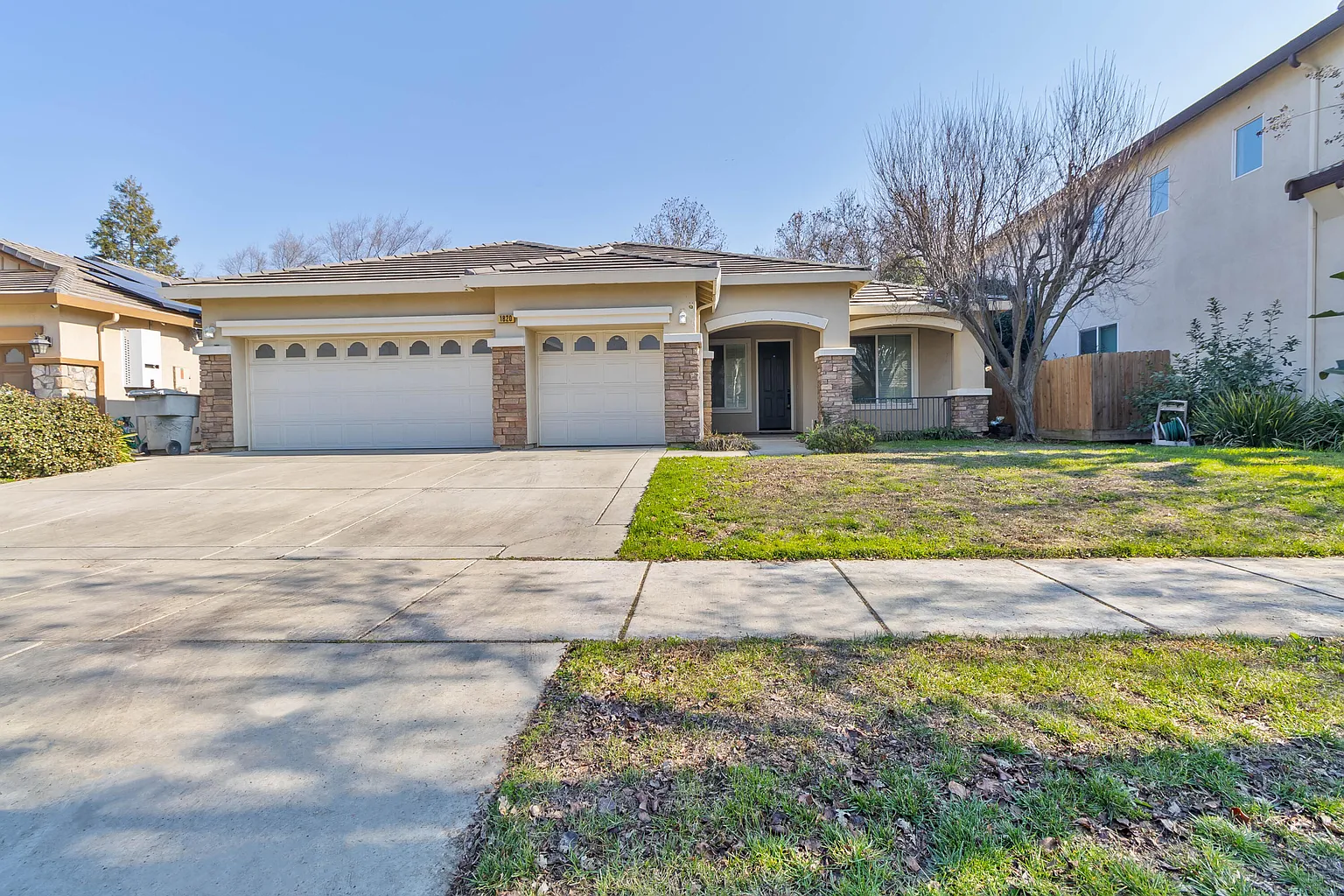 1820 N Vickie Street photo 1