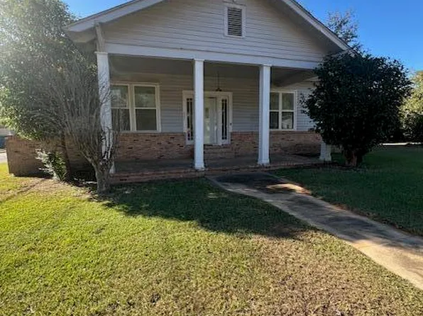 825 Church St, Lucedale, MS 39452