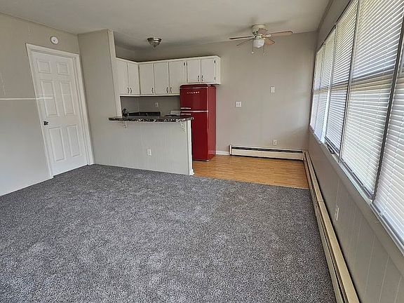 4th image of 1704 Kingston Ave #6