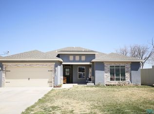 417 Hamilton Pl, Carlsbad, NM 88220