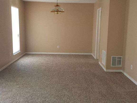 Living room to Dining Room
