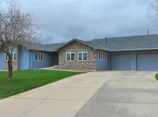 225 Mount Arter Loop, Lander, WY 82520