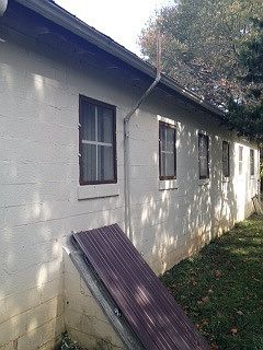 3rd image of 6364 W Lynchburg Salem Tpke