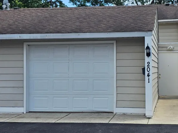 2041 103rd Ave NW, Coon Rapids, MN 55433