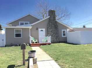 48 Veranda Ave, Swansea, MA 02777