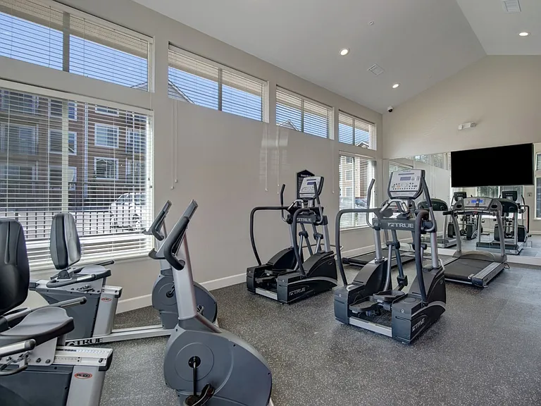 Vista View — Photo 14