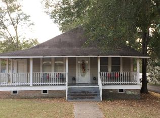 207 W Marion Ave, Crystal Springs, MS 39059