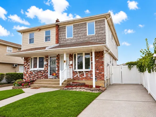28 Cheryl Ave, Staten Island, NY 10312