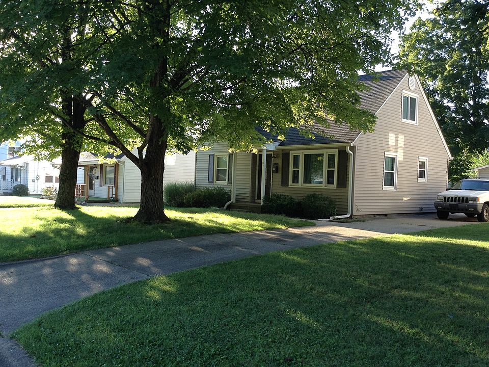 1st image of 107 Parkside Ave