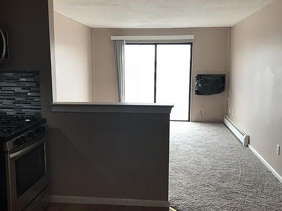 3rd image of 262 E Haverhill St APT 14