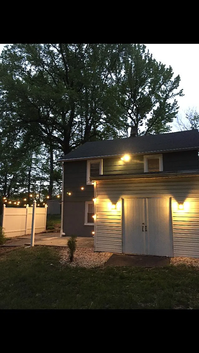 3 bed, 1152 sqft, $2,149 — Photo 3