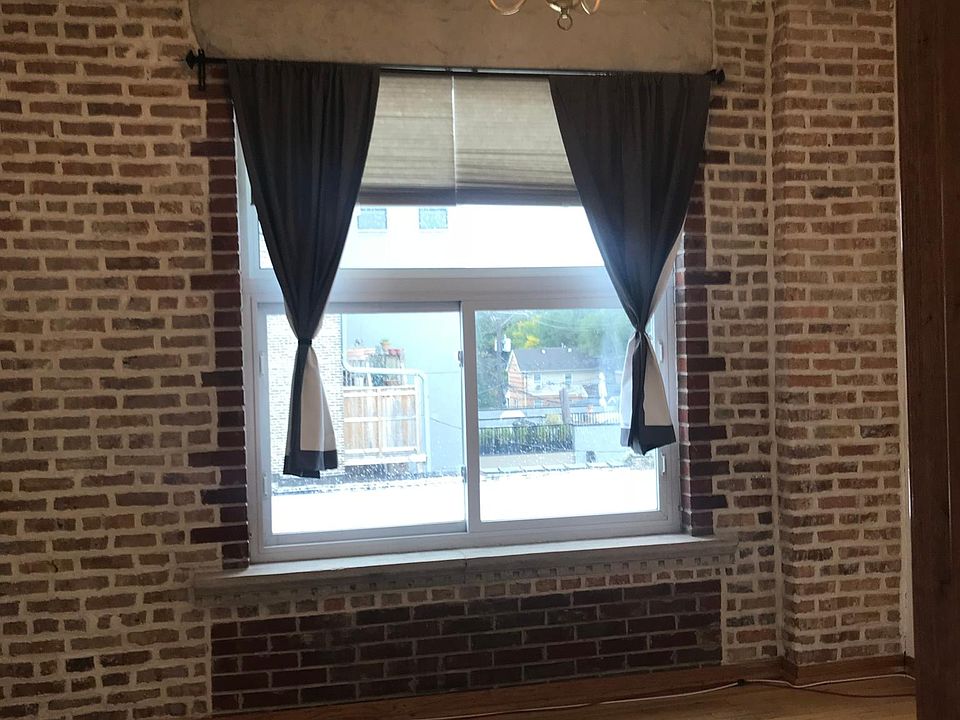 1st image of 2618 W Chicago Ave #3