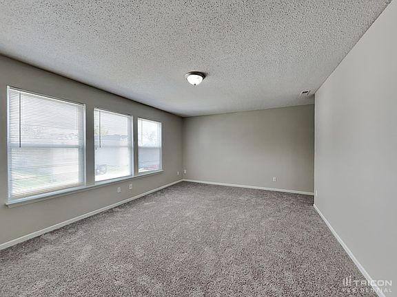 4th image of 2717 Redland Ln