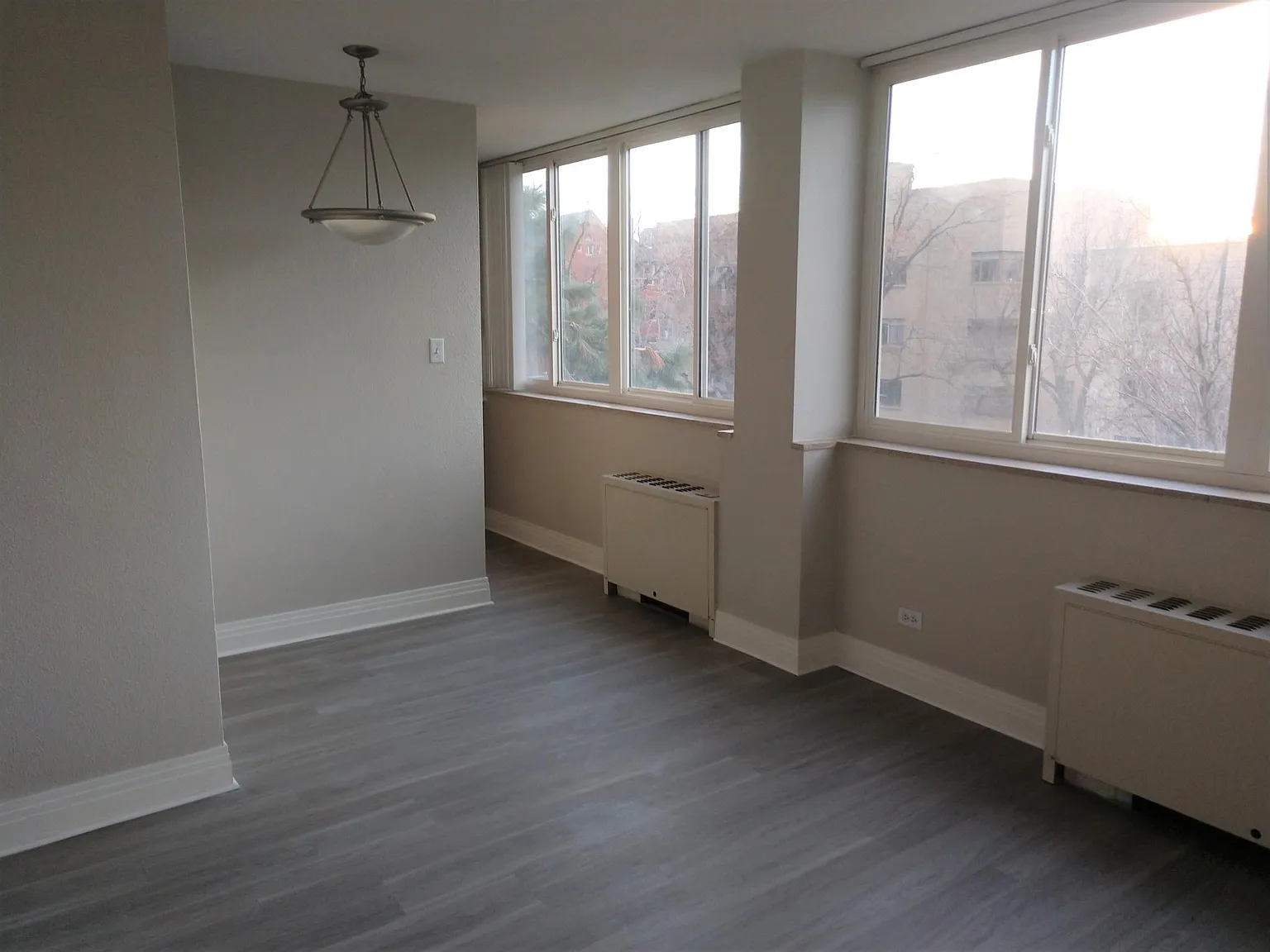 1196 N Grant St — Photo 3