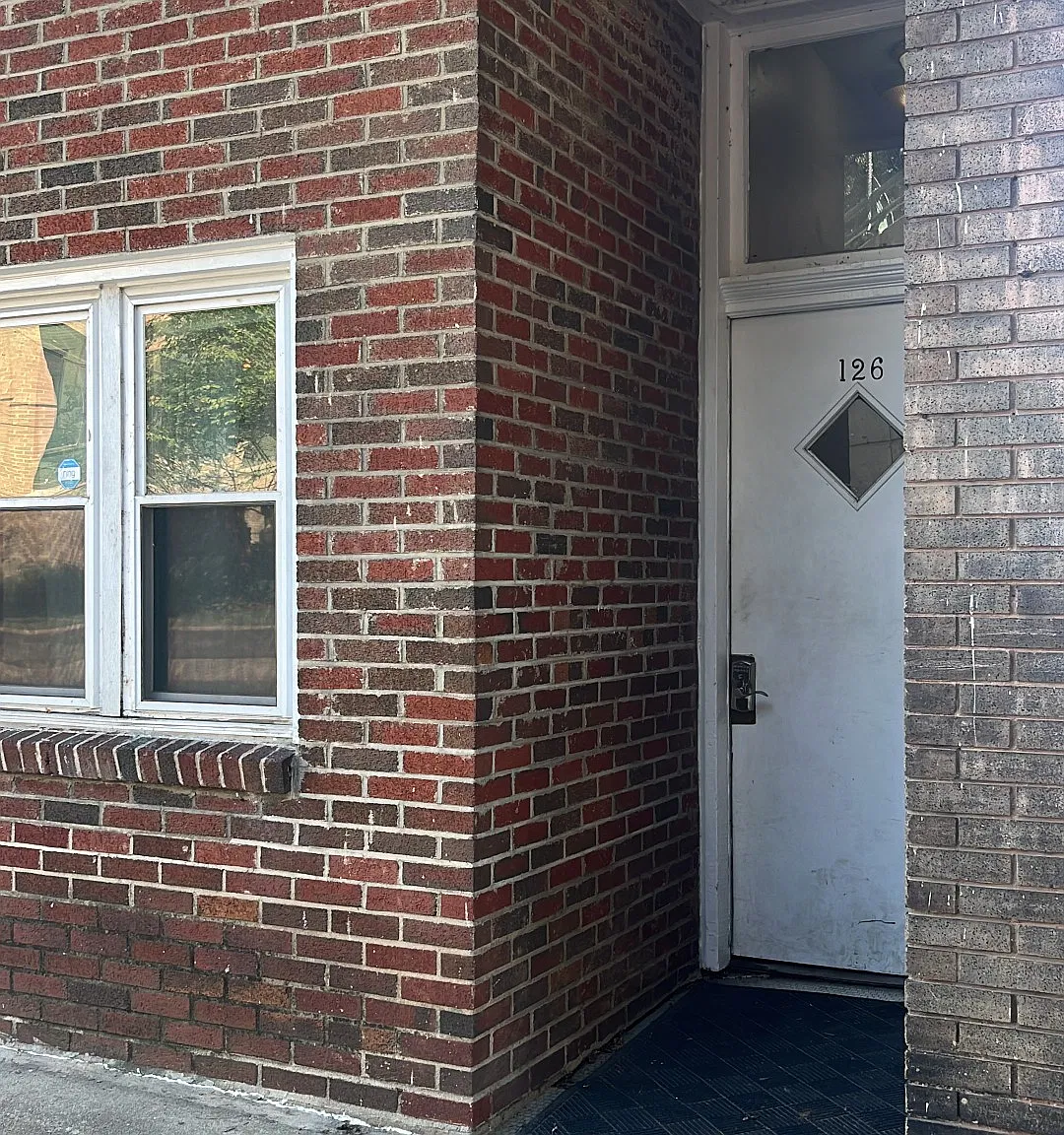 Brunswick - Brunswick - Unit 5 — Photo 3