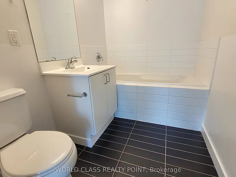155 Legion Rd N #Penthouse 2907 — Photo 20