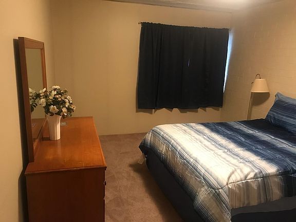 3rd image of 2106 Kanawha Blvd E APT 703