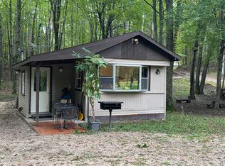 2404 Bialik Rd, Manistee, MI 49660