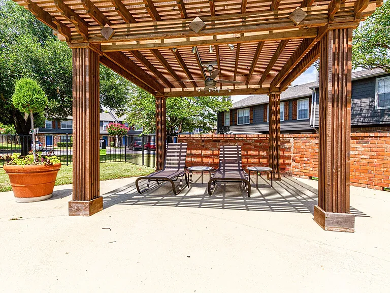 Park City Townhomes in Arlington, TX